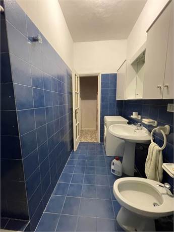 BAGNO CON DOCCIA