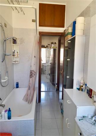 BAGNO CON VASCA